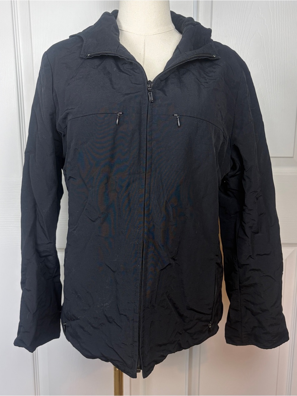 Men's Black Zip-Up Lightweight Jacket